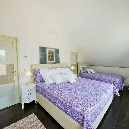 Luxury Charme Villa *